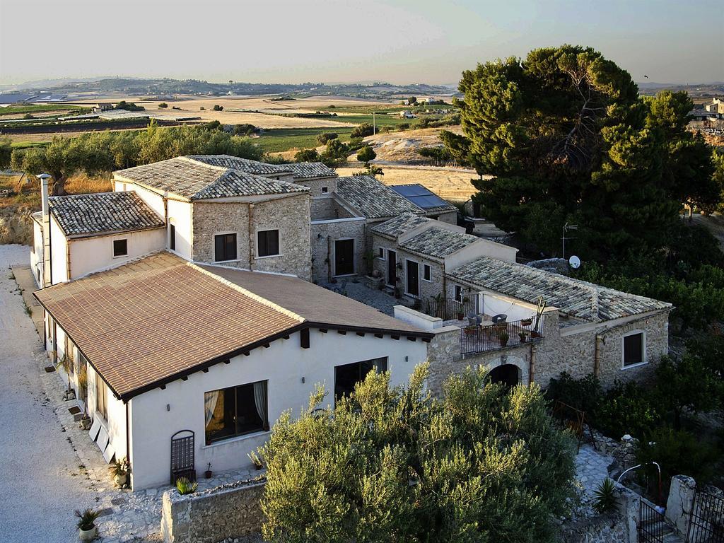 Agriturismo Baglio San Nicola Villa Naro Exterior photo