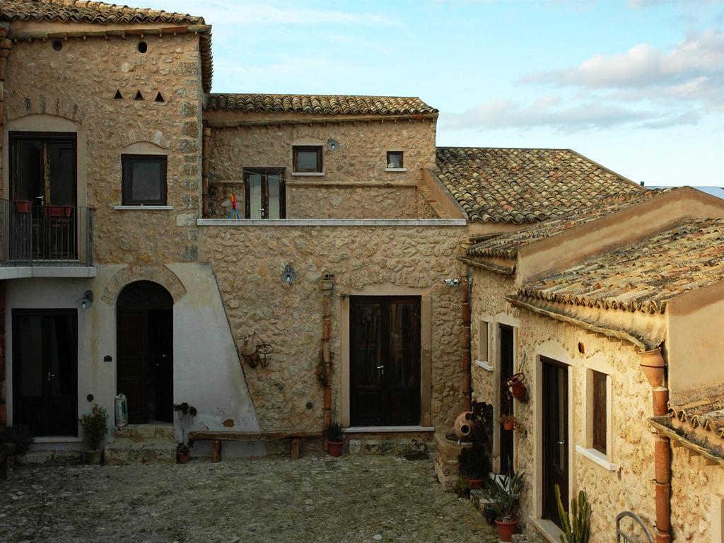 Agriturismo Baglio San Nicola Villa Naro Exterior photo